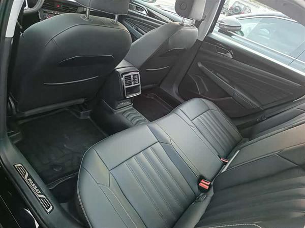 帕萨特 2022款 280TSI 商务版