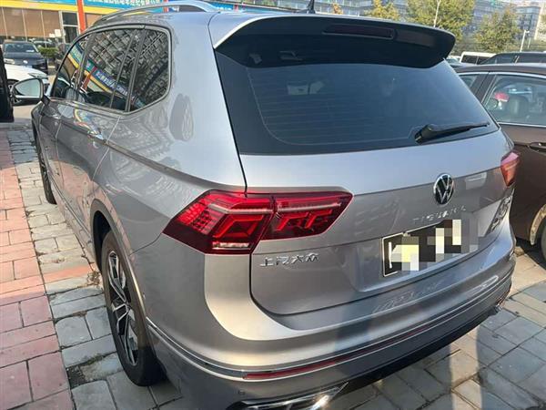 途观L 2022款 380TSI 自动四驱R-Line越享版7座