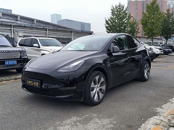 Model Y 2022款 改款 长续航全轮驱动版