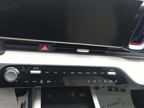 北京现代ix35 2023款 沐飒 2.0L 尊贵版LUX