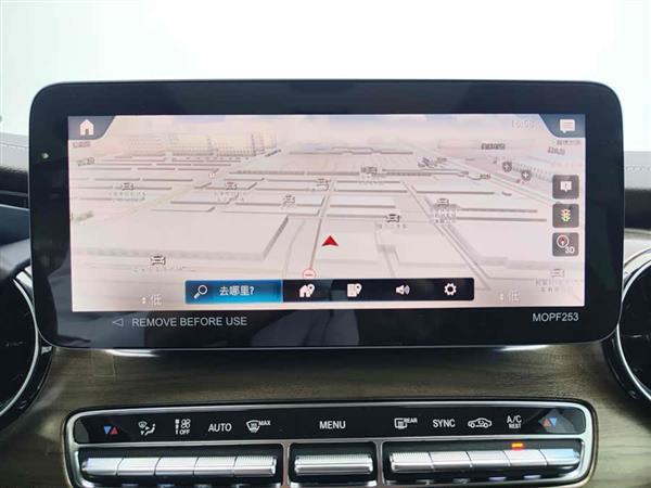 奔驰V级 2022款 V 260 L 长轴距豪华版