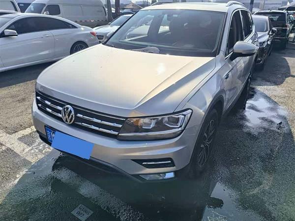 途观L 2018款 330TSI 自动两驱豪华版