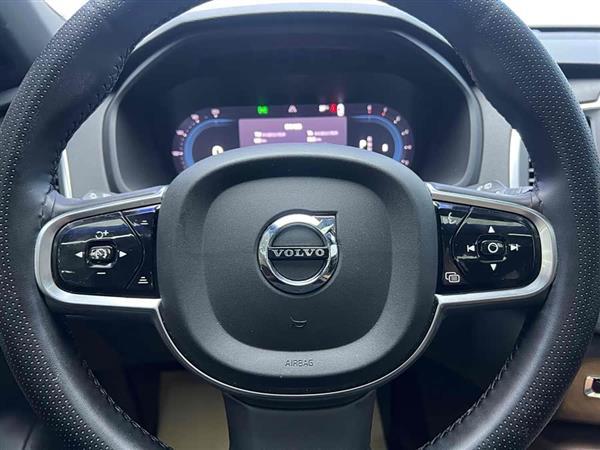 沃尔沃XC90 2023款 B5 智行豪华版 5座