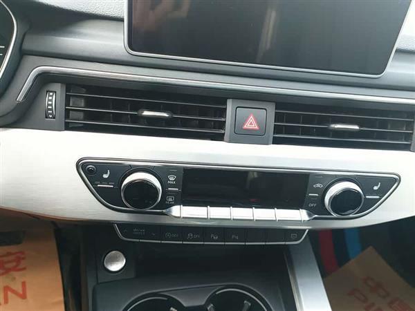 奥迪A4L 2019款 40 TFSI 运动型 国VI