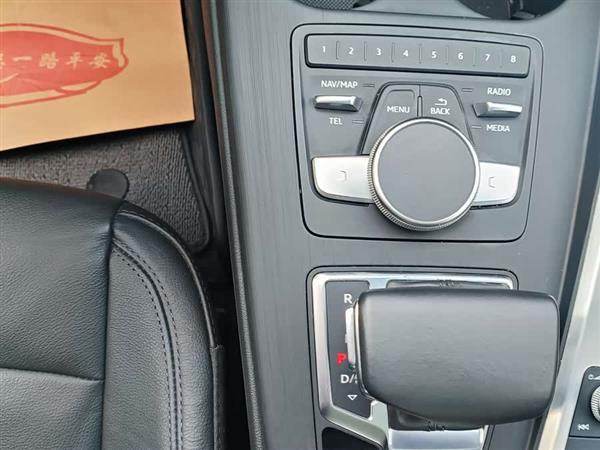 奥迪A4L 2019款 40 TFSI 运动型 国VI