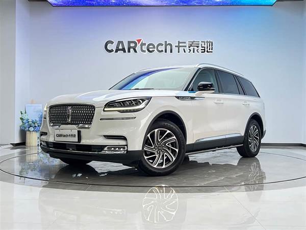 飞行家 2023款 3.0T V6 四驱尊享巡航版 六座