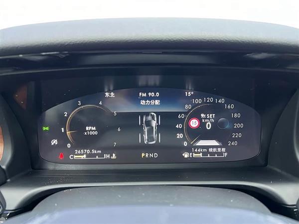 飞行家 2023款 3.0T V6 四驱尊享巡航版 六座