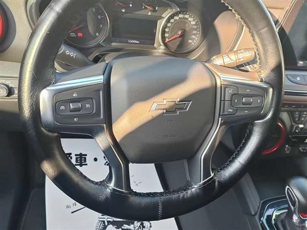 开拓者 2020款 RS 650T 四驱5座 悍版