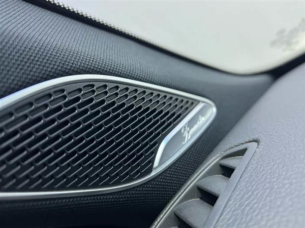奔驰A级AMG 2023款 AMG A 35 L 4MATIC