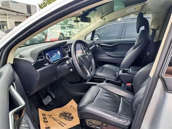 Model X 2016款 Model X 90D