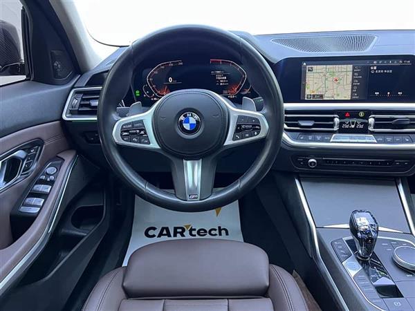 宝马3系 2020款 330Li xDrive M运动曜夜套装