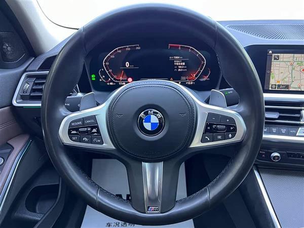 宝马3系 2020款 330Li xDrive M运动曜夜套装