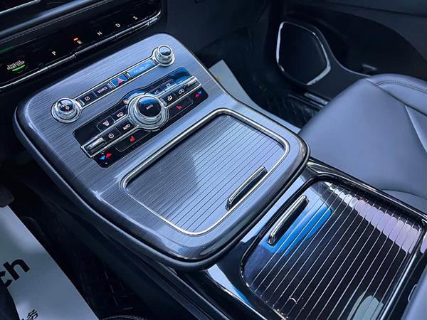 航海家 2021款 2.0T 四驱尊享版