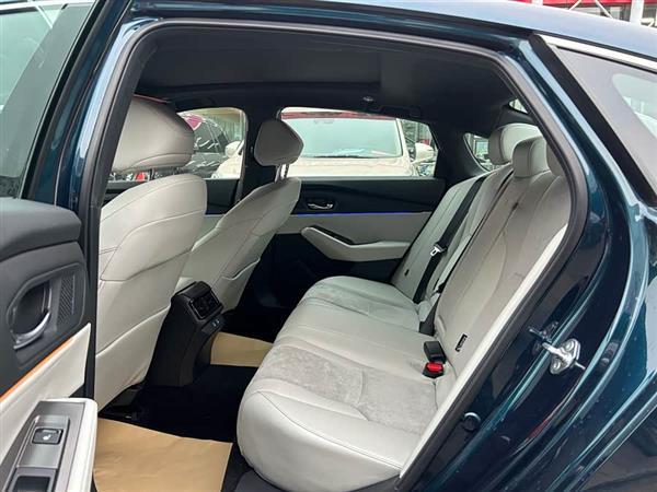 英仕派新能源 2023款 e:PHEV 智耀版