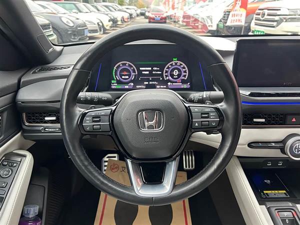 英仕派新能源 2023款 e:PHEV 智耀版