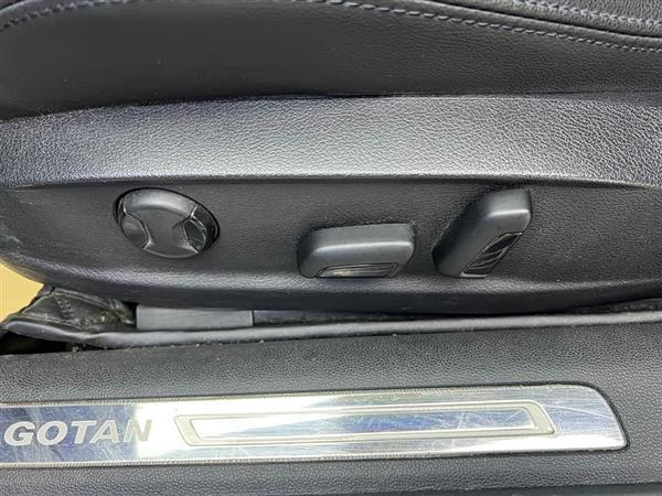 迈腾 2019款 330TSI DSG 豪华型 国VI