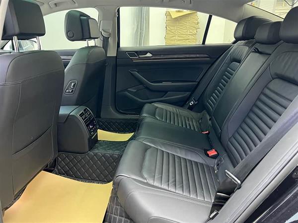 迈腾 2019款 330TSI DSG 豪华型 国VI