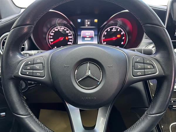 奔驰GLC 2018款 GLC 260 4MATIC 动感型