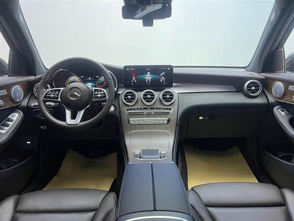 奔驰GLC 2021款 GLC 300 L 4MATIC 动感型