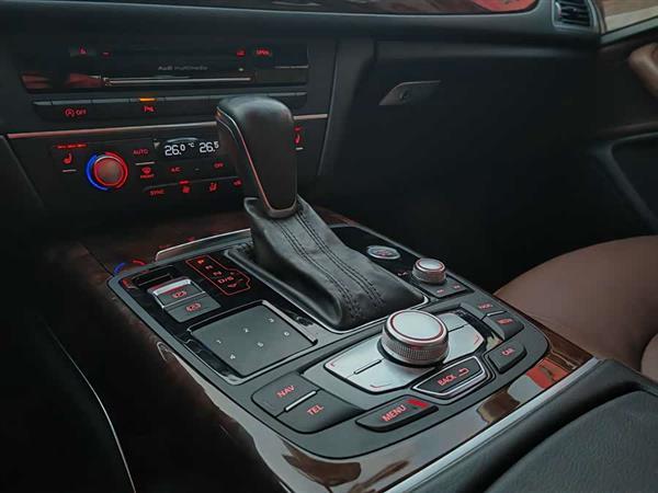 奥迪A6L 2016款 30 FSI 舒适型