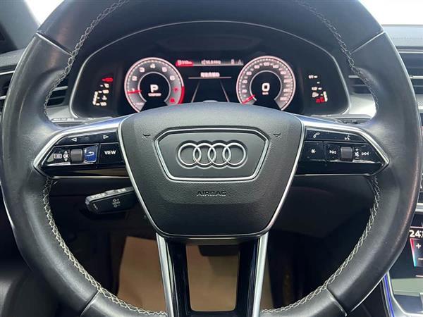 奥迪A6L 2021款 40 TFSI 豪华动感型