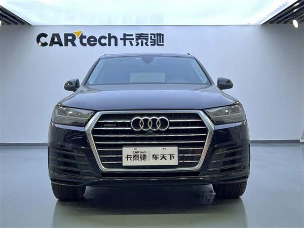 奥迪Q7 2018款 40 TFSI 舒适型