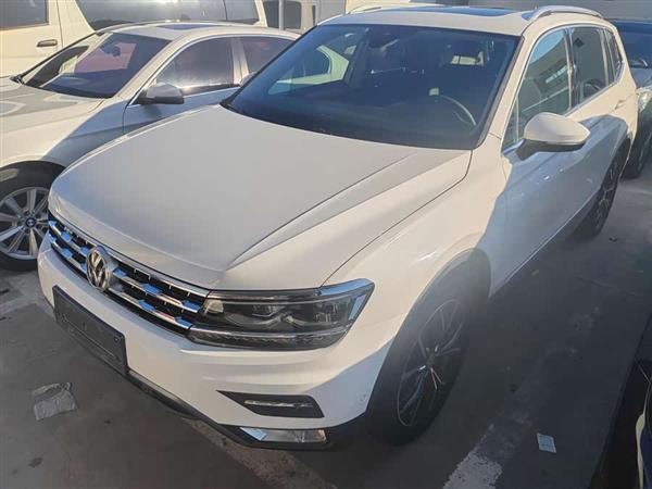 途观L 2017款 380TSI 自动四驱至尊旗舰版