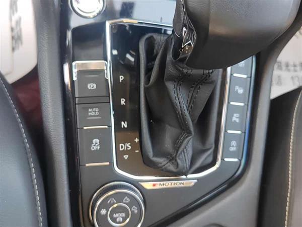 途观L 2017款 380TSI 自动四驱至尊旗舰版