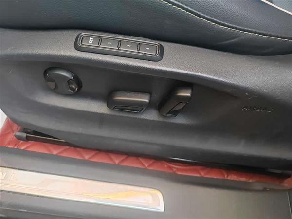 途观L 2017款 380TSI 自动四驱至尊旗舰版