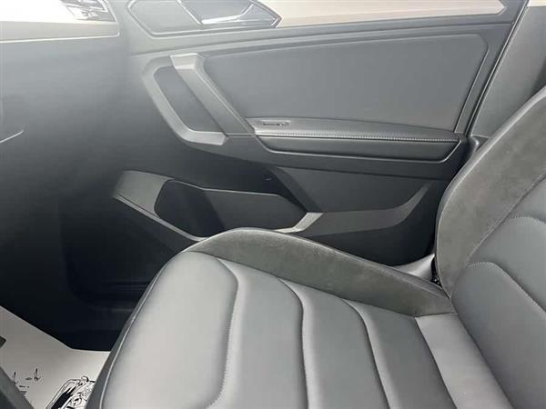 途观L 2019款 330TSI 自动两驱智动豪华版 国VI