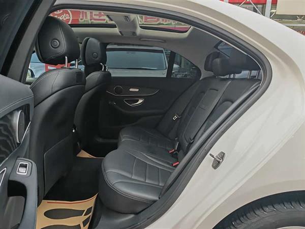 奔驰C级 2017款 改款 C 200 L 运动版