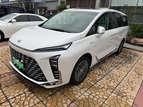 别克GL8新能源 2024款  陆尊 奢享版 7座