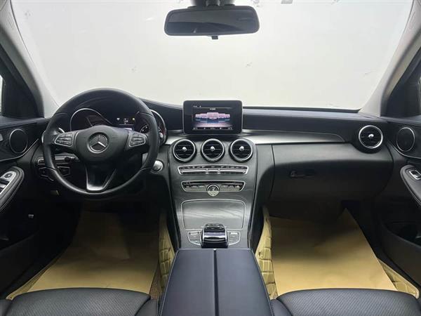 奔驰C级 2018款 C 200 L 运动版