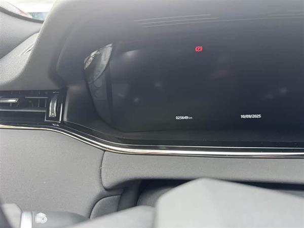 揽胜极光 2020款 249PS R-DYNAMIC SE 运动科技版