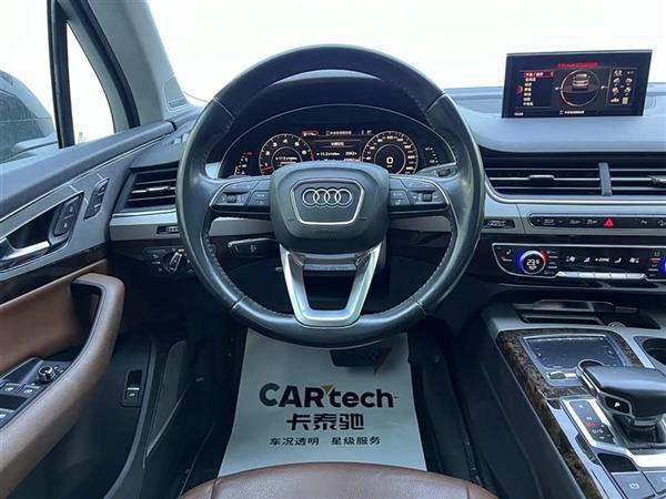 奥迪Q7 2019款 55 TFSI S line运动型