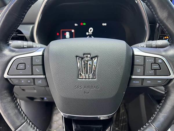 皇冠陆放 2021款 2.5L HEV四驱旗舰版