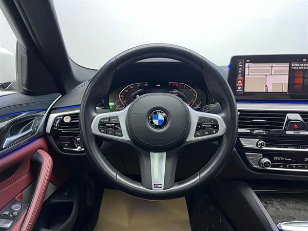 宝马5系 2021款 525Li M运动套装