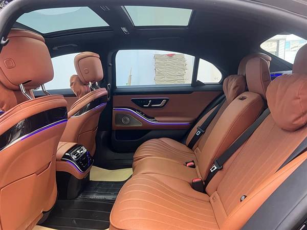 奔驰S级 2023款 改款 S 400 L 豪华型