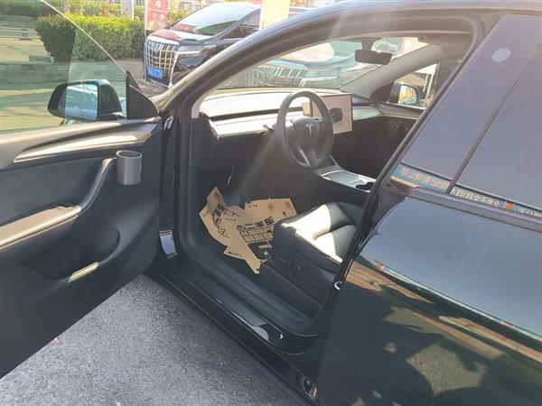 Model Y 2022款 改款 后轮驱动版