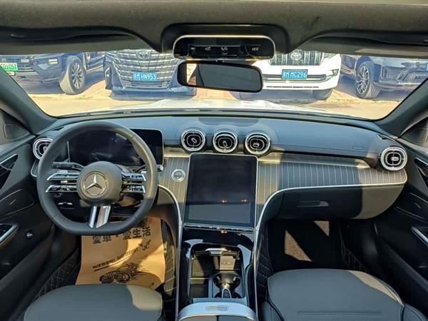 奔驰C级 2022款 改款 C 260 L 运动版