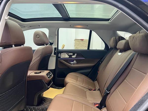 奔驰GLE 2024款 改款 GLE 350 4MATIC 时尚型