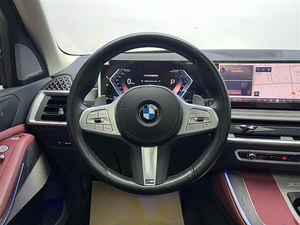 宝马X5 2023款 xDrive 30Li 尊享型M运动曜夜套装