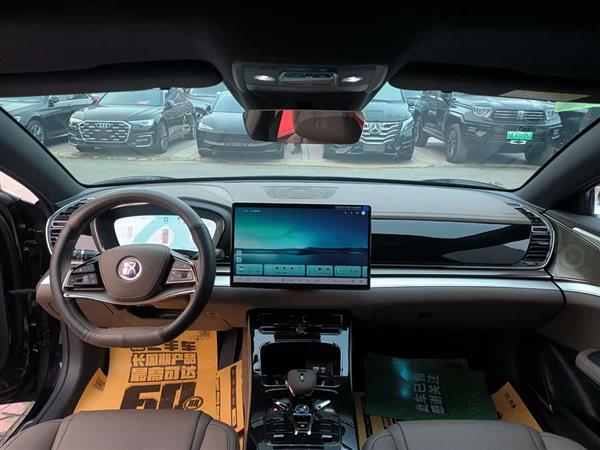 汉 2025款 DM-i 智驾版 125KM舒适型