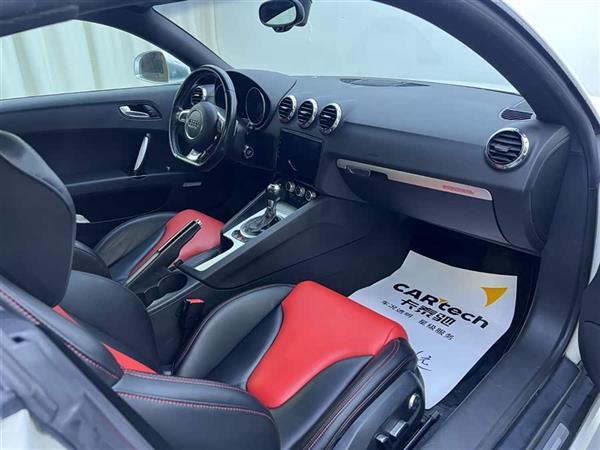 奥迪TT 2011款 TT Coupe 2.0TFSI quattro