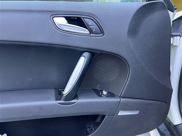 奥迪TT 2011款 TT Coupe 2.0TFSI quattro