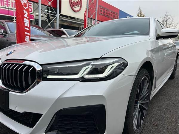 宝马5系 2022款 530Li 领先型 M运动套装