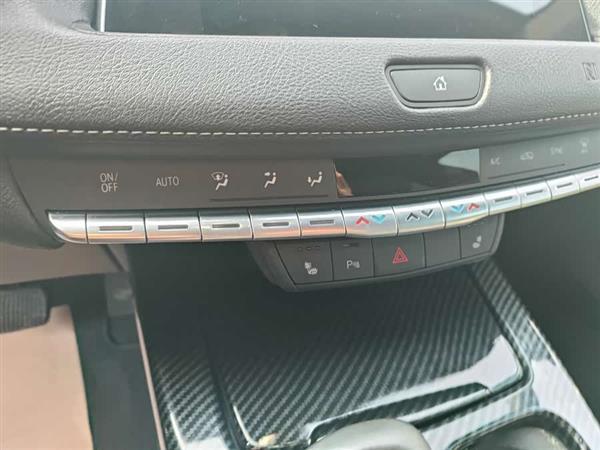 凯迪拉克XT4 2018款 28T 两驱豪华型