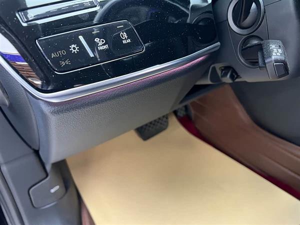 奥迪A8 2019款 A8L 50 TFSI quattro 舒适型