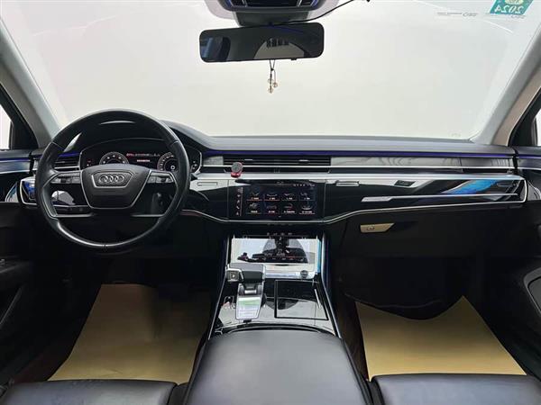 奥迪A8 2019款 A8L 50 TFSI quattro 舒适型