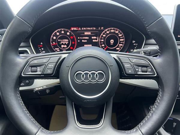 奥迪A4L 2019款 40 TFSI 运动型 国VI